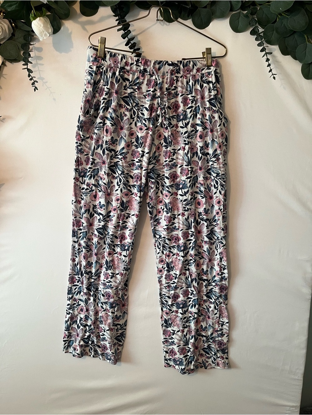 La Vie En Rose Pink and Navy Floral Lounge Pants